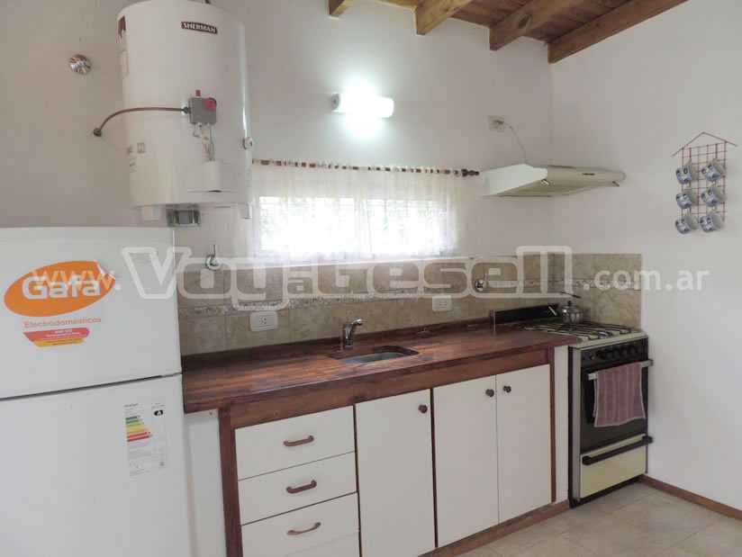 Alquilo Departamento Anto en Villa Gesell zona Centro a 700 mts de la Playa 