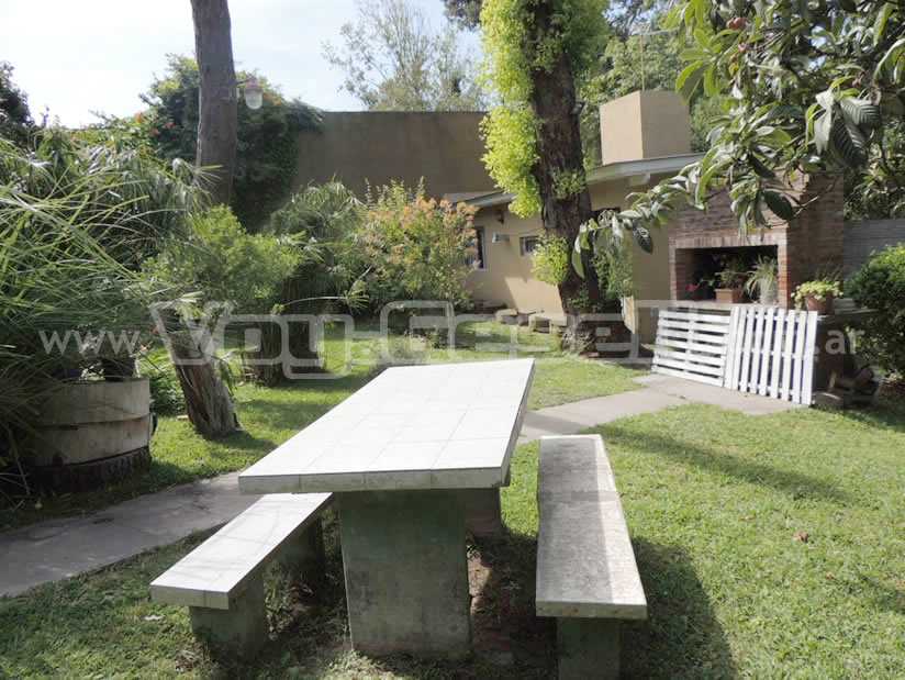 Alquilo Departamento Anto en Villa Gesell zona Centro a 700 mts de la Playa