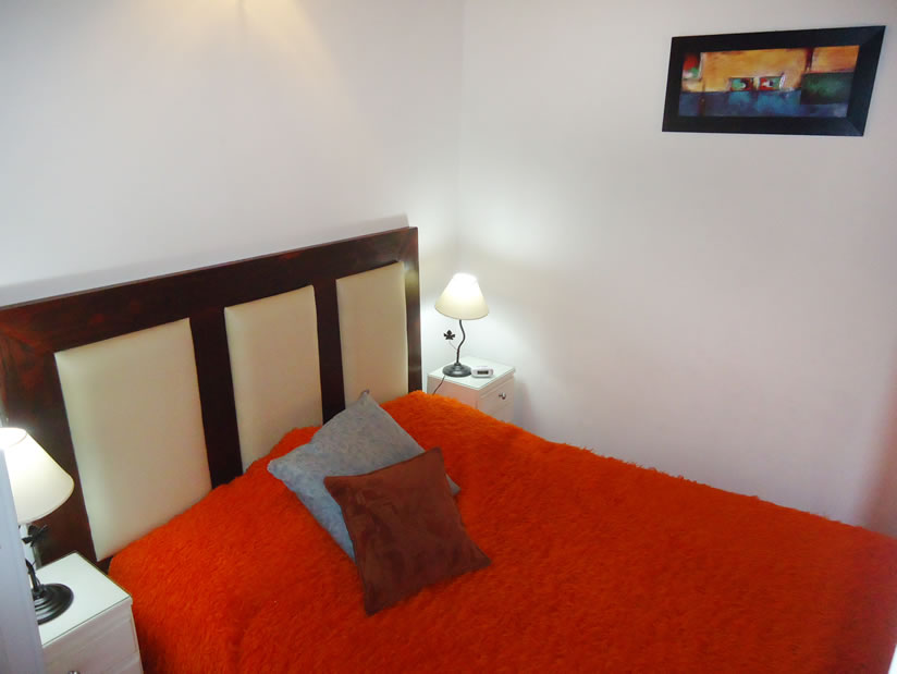 Alquilo Departamento Aranjuez 11 en Villa Gesell zona Centro Comercial a 300 Mts de la Playa