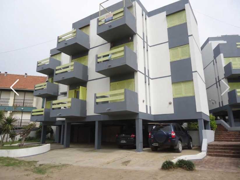 Alquilo Departamento Arenas Norte 2C en Villa Gesell zona Barrio Norte a 150 Mts de la Playa 