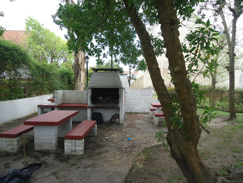 Alquilo Departamento Arenas Norte 1B en Villa Gesell zona Barrio Norte a 140 Mts de la Playa 