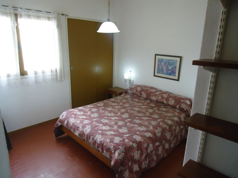 Alquilo Departamento Arenas Norte 1B en Villa Gesell zona Barrio Norte a 140 Mts de la Playa