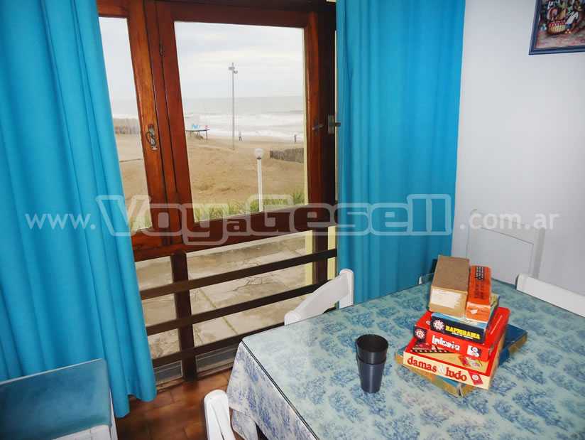 Alquilo Departamento Arpon I Depto 3 en Villa Gesell zona Sur a 10 Mts de la Playa