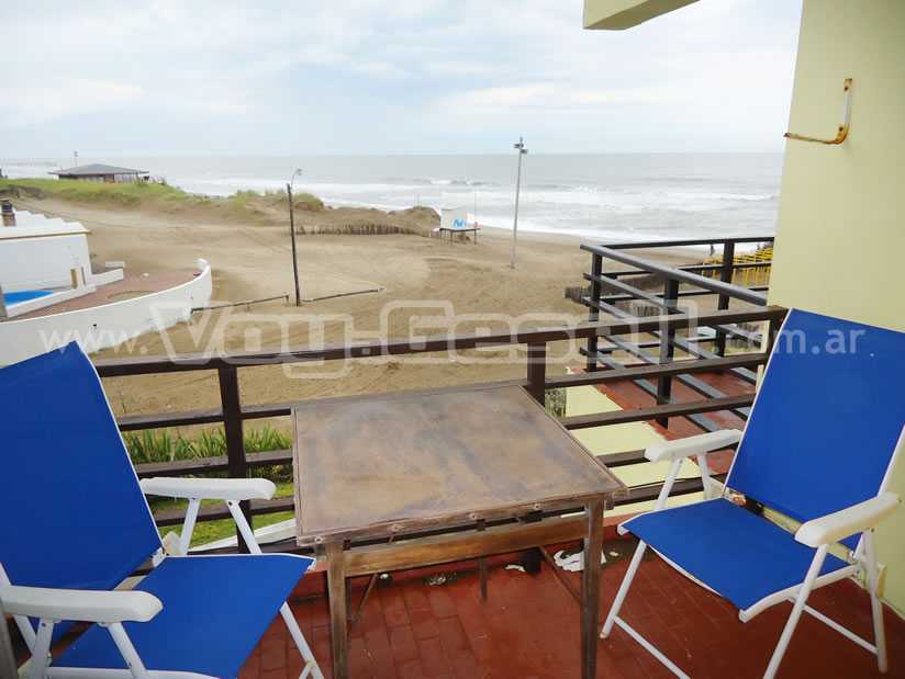 Arpon I Depto 3: Departamento en Villa Gesell zona Sur
