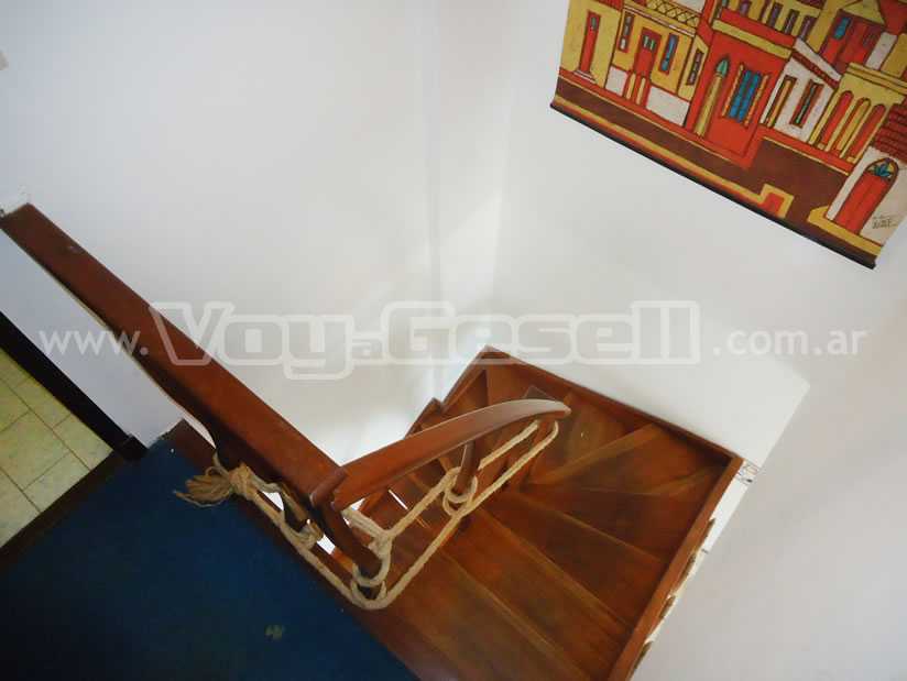 Alquilo Departamento Arpon I Depto 3 en Villa Gesell zona Sur a 10 Mts de la Playa