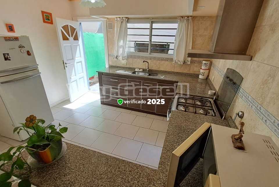 Alquilo Duplex Vamos que venimos 3A en Villa Gesell zona Sur a 950 Mts de la Playa