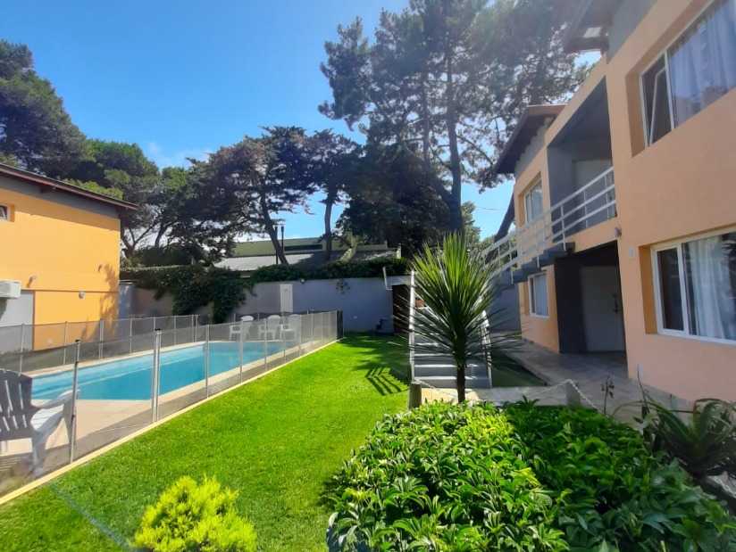 Alquilo Duplex Vamos que venimos 3A en Villa Gesell zona Sur a 950 Mts de la Playa 