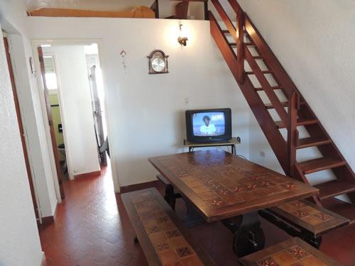 Alquilo Duplex Banco Blanco en Villa Gesell zona Centro a 100 Mts de la Playa 