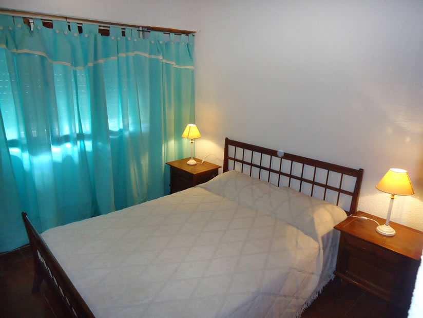 Alquilo Duplex Banco Blanco en Villa Gesell zona Centro a 100 Mts de la Playa 