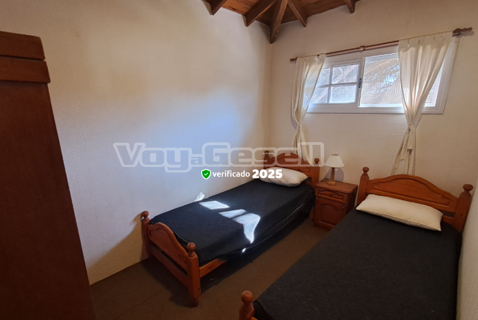 Alquilo Departamento Belen 2 en Villa Gesell zona Centro a 200 mts de la Playa