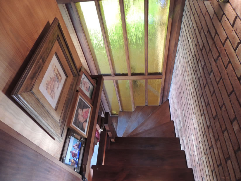 Alquilo Casa Bendita tu Luz en Villa Gesell zona Sur a 100 mts de la Playa