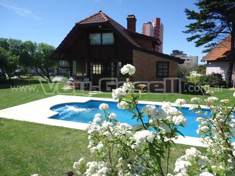 Casa: Bendita tu Luz en Villa Gesell zona Sur