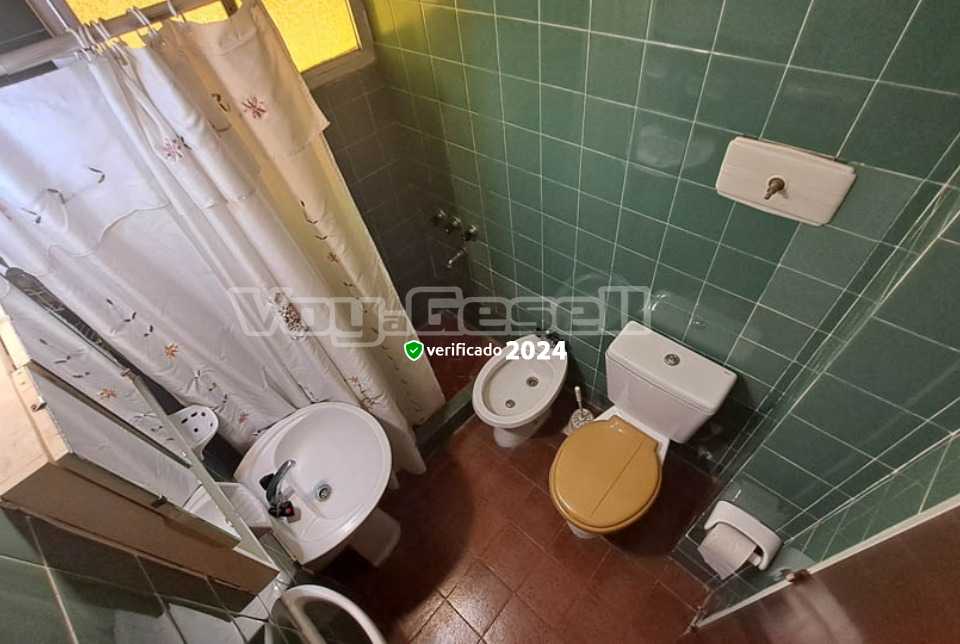 Alquilo Departamento Betamar 2A en Villa Gesell zona Centro a 200 Mts de la Playa