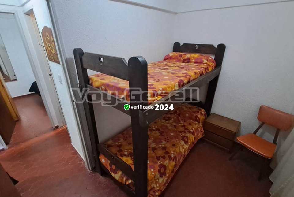 Alquilo Departamento Betamar 2A en Villa Gesell zona Centro a 200 Mts de la Playa