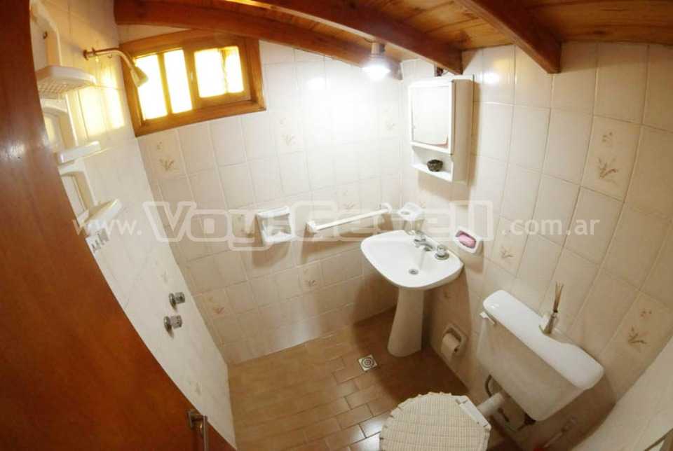 Alquilo Casa Borrelli en Villa Gesell zona Sur a 400 Mts de la Playa 