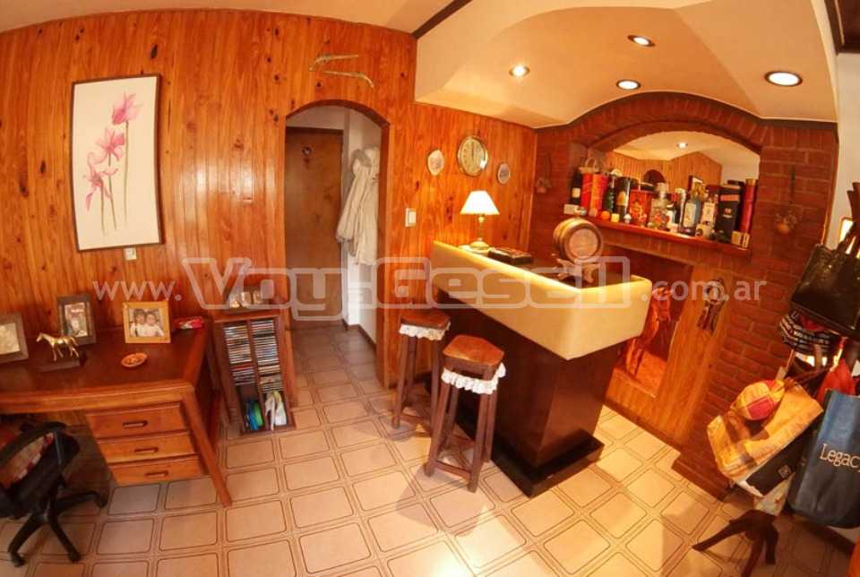 Alquilo Casa Borrelli en Villa Gesell zona Sur a 400 Mts de la Playa