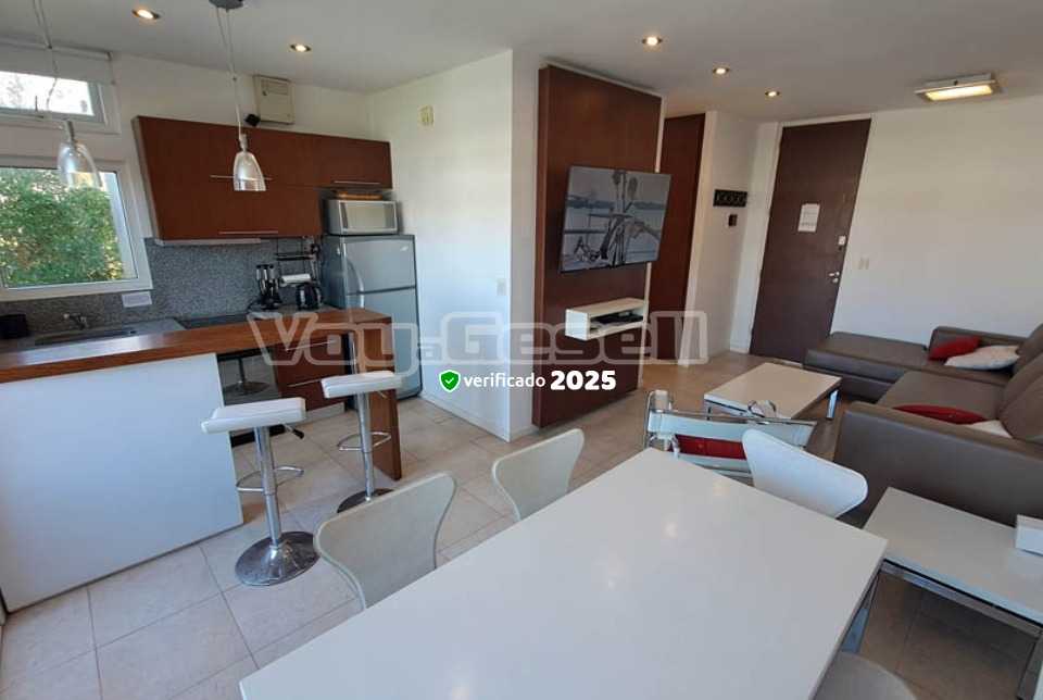 Alquilo Departamento Bosque Manzana 1 en Mar de las Pampas zona   