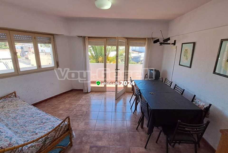 Alquilo Departamento Quito 4 Bravamar en Villa Gesell zona Centro Comercial a 300 Mts de la Playa 