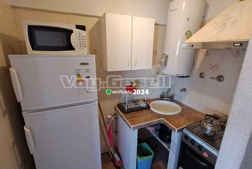 Alquilo Departamento Quito 4 Bravamar en Villa Gesell zona Centro Comercial a 300 Mts de la Playa 