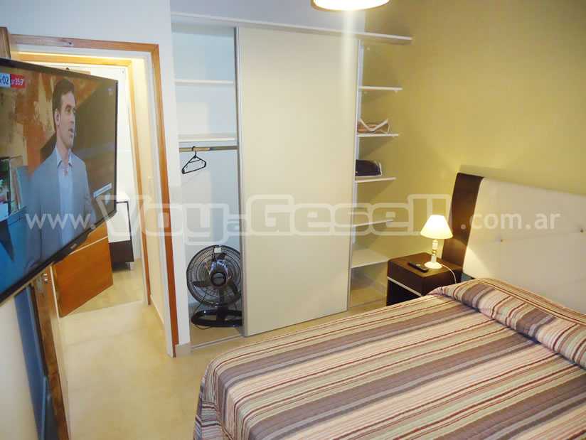 Alquilo Departamento Brumana en Villa Gesell zona Centro a 900 Mts de la Playa