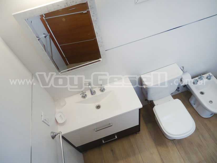 Alquilo Departamento Brumana en Villa Gesell zona Centro a 900 Mts de la Playa