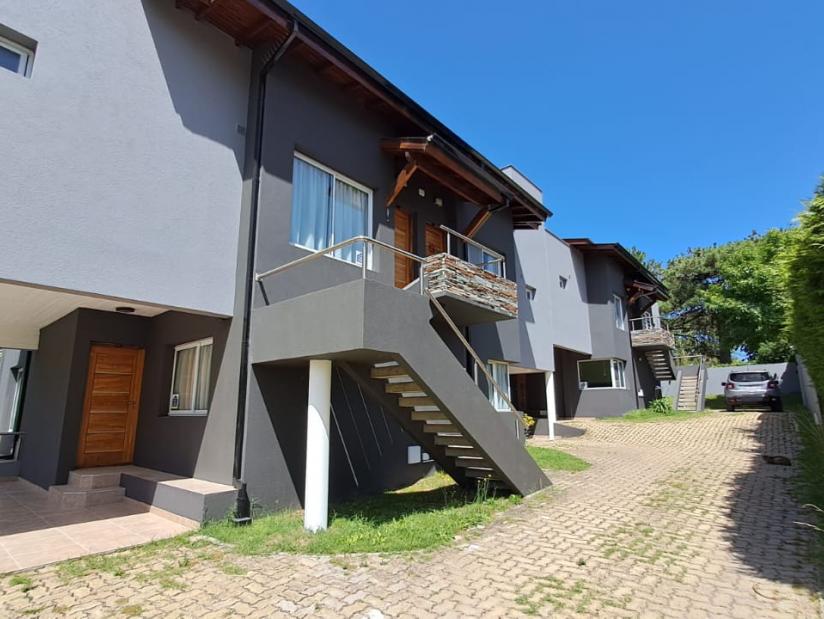 Alquilo Departamento Brumana en Villa Gesell zona Centro a 900 Mts de la Playa 