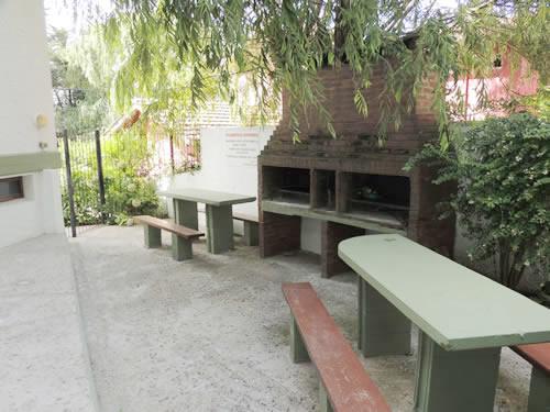 Alquilo Departamento Caleu Caleu en Villa Gesell zona Centro a 100 Mts de la Playa