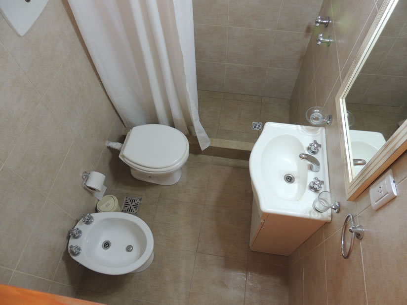 Alquilo Departamento Canaima depto 1 en Villa Gesell zona Sur a 50 mts de la Playa