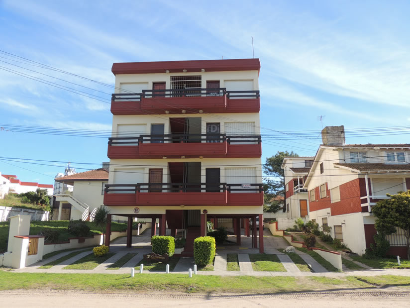 Canaima depto 1: Departamento en Villa Gesell zona Sur