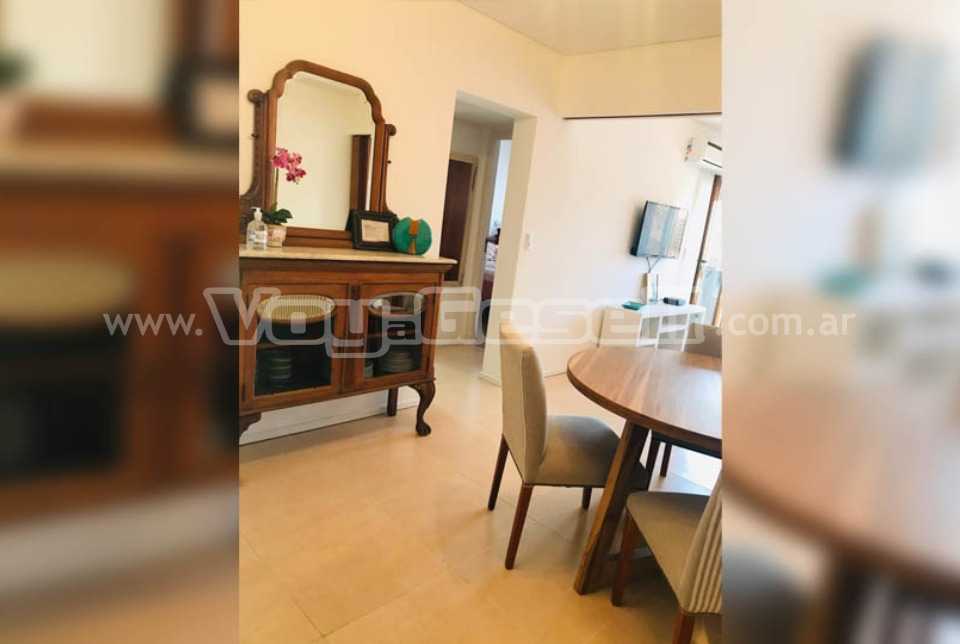 Alquilo Departamento Canciller 2do C en Villa Gesell zona Centro Comercial a 100 Mts de la Playa 