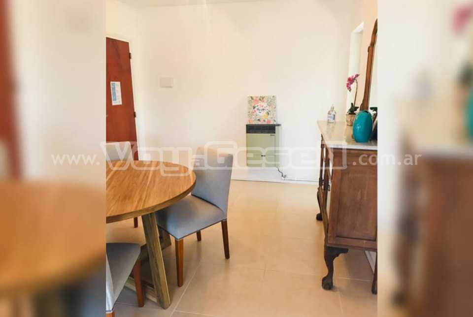 Alquilo Departamento Canciller 2do C en Villa Gesell zona Centro Comercial a 100 Mts de la Playa 