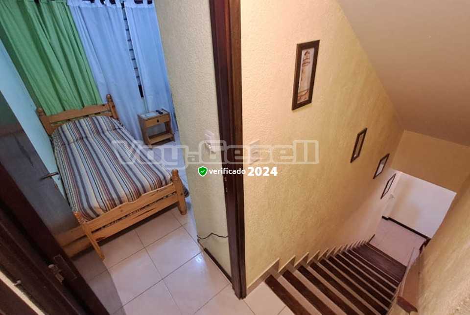 Alquilo Departamento Carubi 1A en Villa Gesell zona Centro Comercial a 100 Mts de la Playa