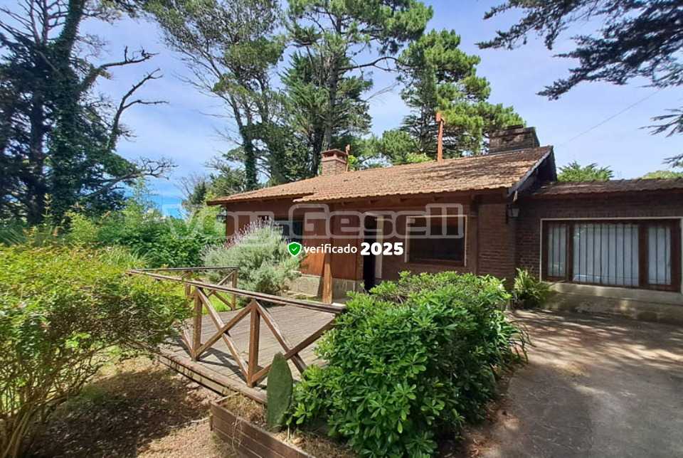 Casa 303: Casa en Villa Gesell zona Barrio Norte