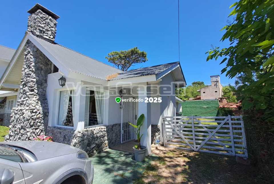 Casa 310bis: Casa en Villa Gesell zona Barrio Norte