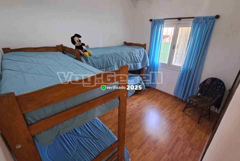 Alquilo Casa Casa 310bis en Villa Gesell zona Barrio Norte a 350 Mts de la Playa