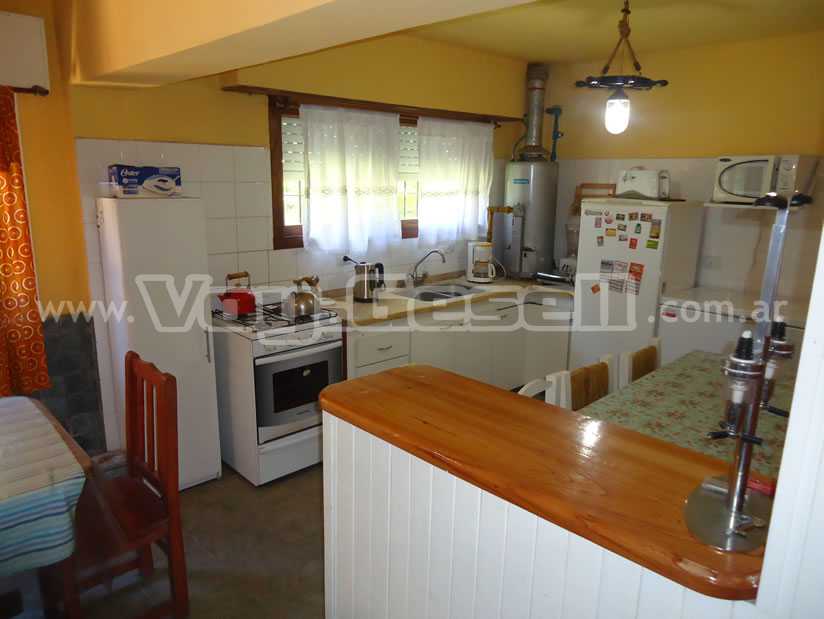 Alquilo Casa Casa Grande en Villa Gesell zona Sur a 150 Mts de la Playa 