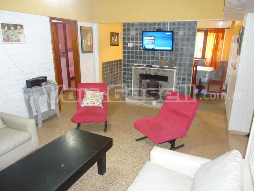 Alquilo Casa Casa Grande en Villa Gesell zona Sur a 150 Mts de la Playa 