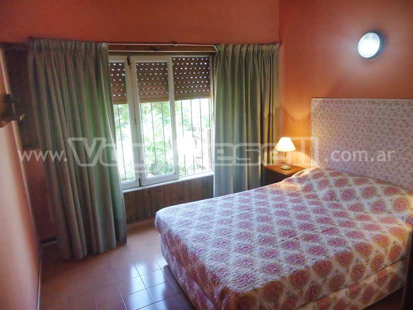 Alquilo Casa Casa Grande en Villa Gesell zona Sur a 150 Mts de la Playa