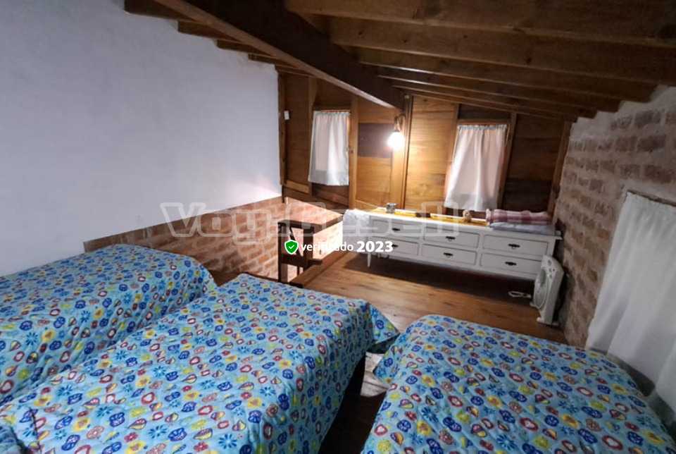 Alquilo Casa Cabaña Miriam en Villa Gesell zona Centro a 600 Mts de la Playa