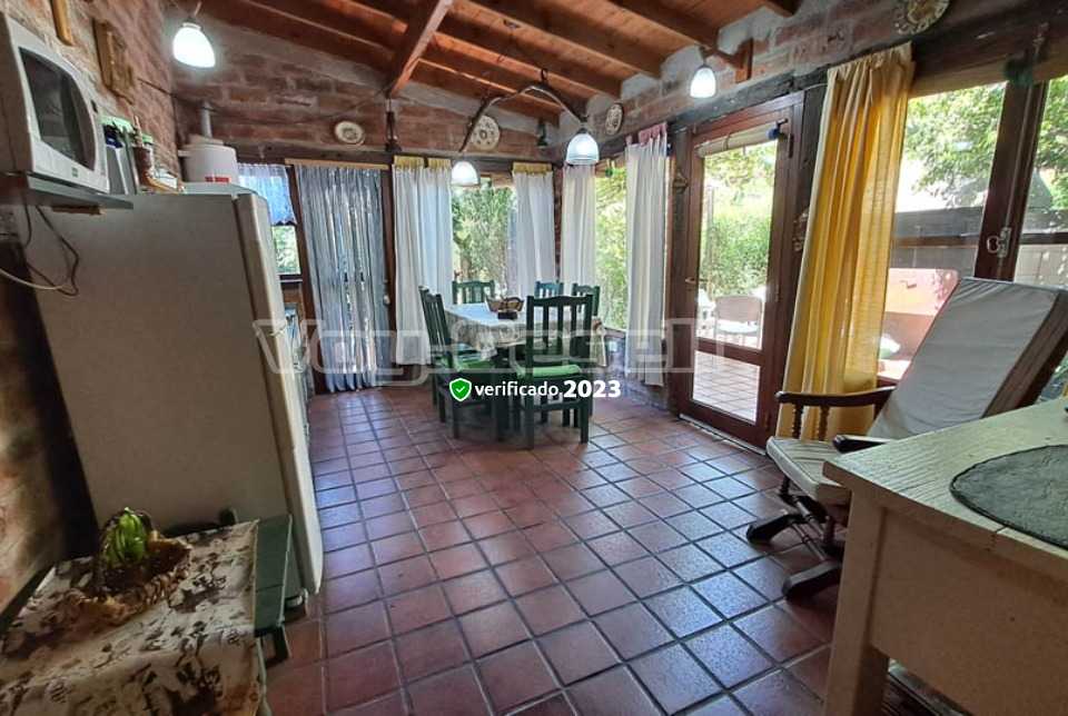 Alquilo Casa Cabaña Miriam en Villa Gesell zona Centro a 600 Mts de la Playa 