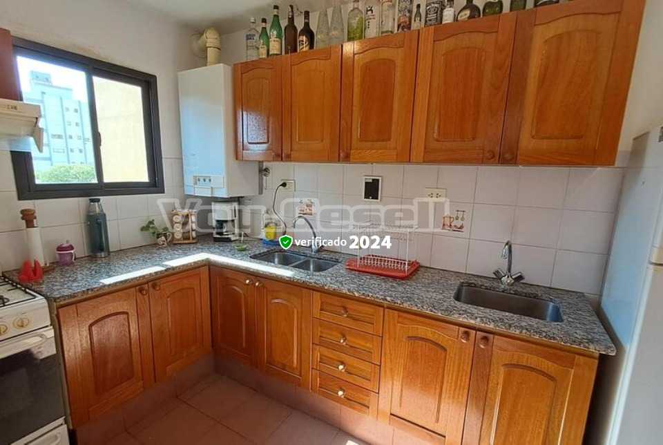 Alquilo Departamento El Chalten 2C en Villa Gesell zona Centro Comercial a 100 Mts de la Playa