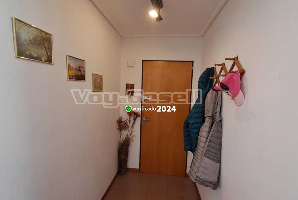 Alquilo Departamento El Chalten 2C en Villa Gesell zona Centro Comercial a 100 Mts de la Playa 