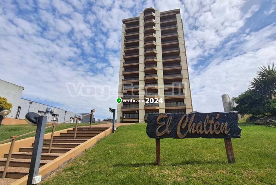 El Chalten 2C: Departamento en Villa Gesell zona Centro Comercial