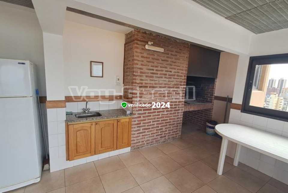 Alquilo Departamento El Chalten 2C en Villa Gesell zona Centro Comercial a 100 Mts de la Playa