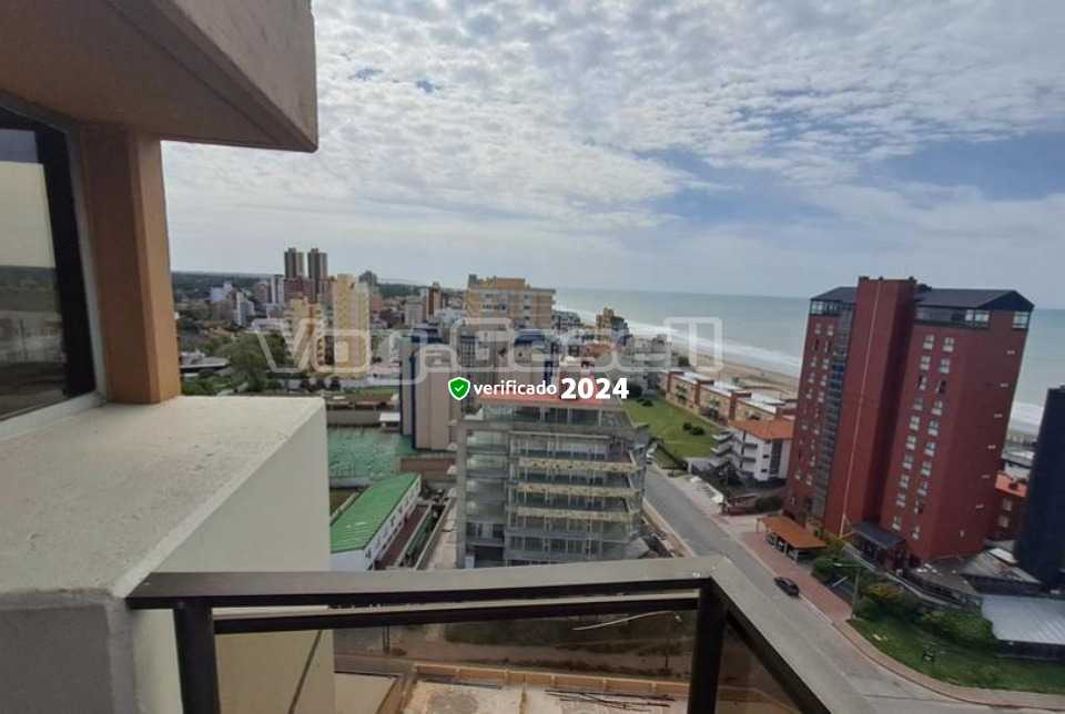 Alquilo Departamento El Chalten 2C en Villa Gesell zona Centro Comercial a 100 Mts de la Playa