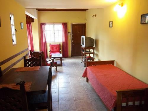 Alquilo Duplex Chiquito en Villa Gesell zona Centro a 600 Mts de la Playa 