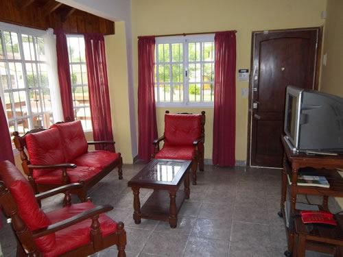 Alquilo Duplex Chiquito en Villa Gesell zona Centro a 600 Mts de la Playa 