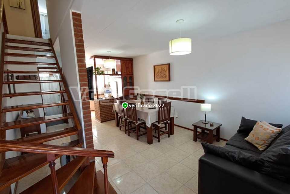 Alquilo Duplex Chrisdamar II Duplex 2 en Villa Gesell zona Centro a 200 Mts de la Playa 