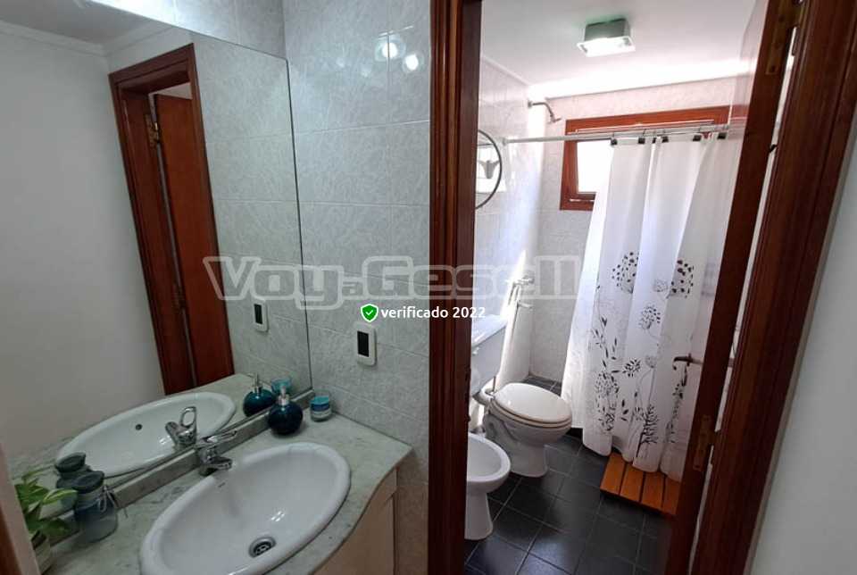 Alquilo Duplex Chrisdamar II Duplex 2 en Villa Gesell zona Centro a 200 Mts de la Playa