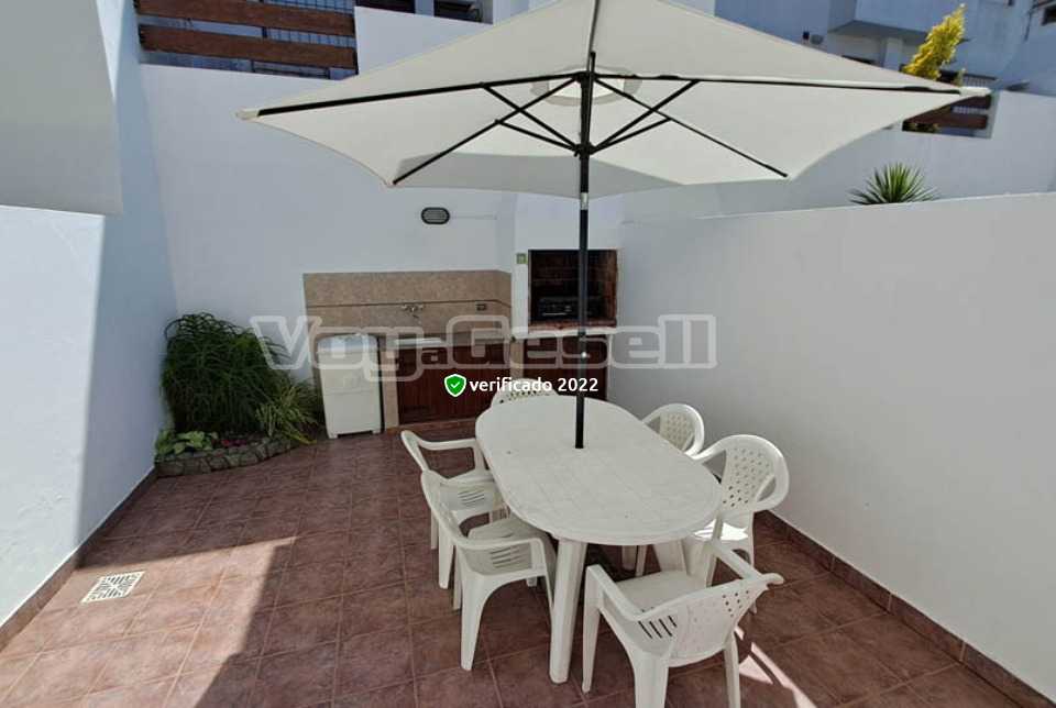 Chrisdamar II Duplex 2: Duplex en Villa Gesell zona Centro